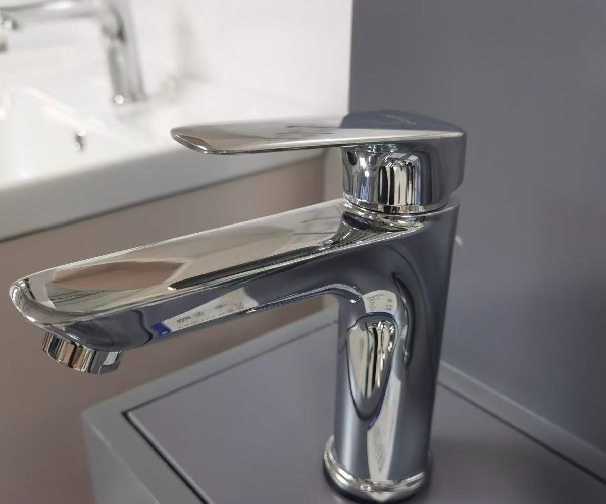 Reconstruction faucet